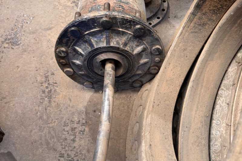 OmecoHub - Immagine JCB JS130W